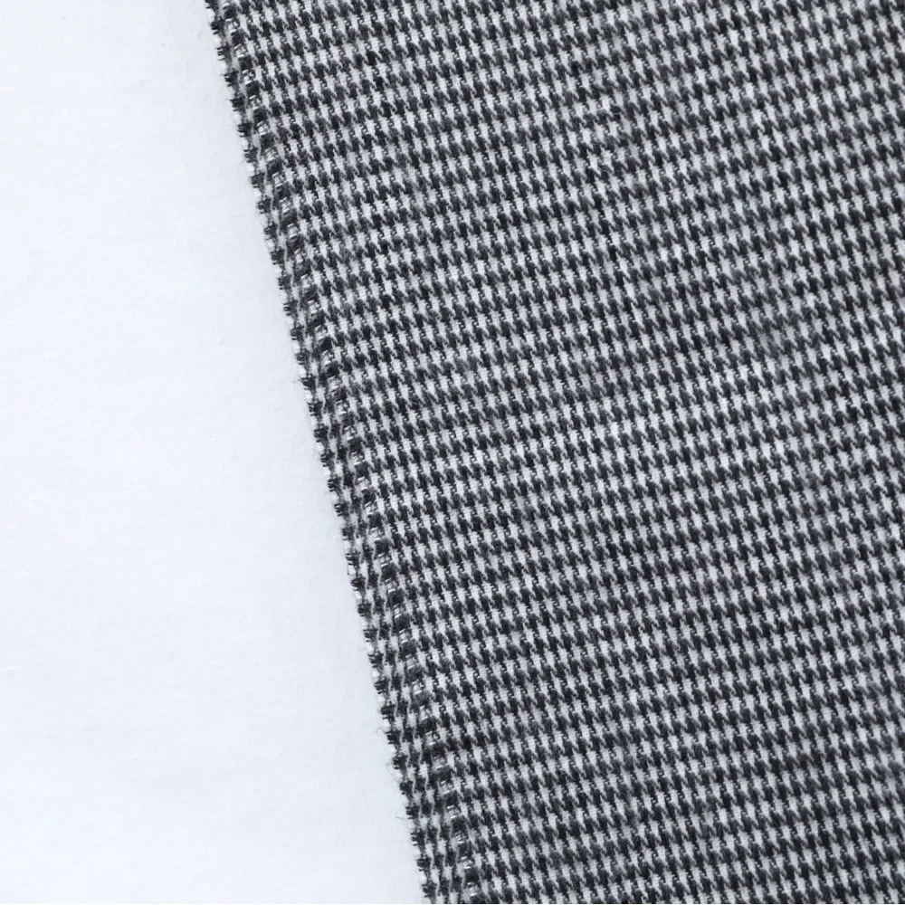 Geoffrey Beene Cashme scarf herringbone print winter fall autumn black white